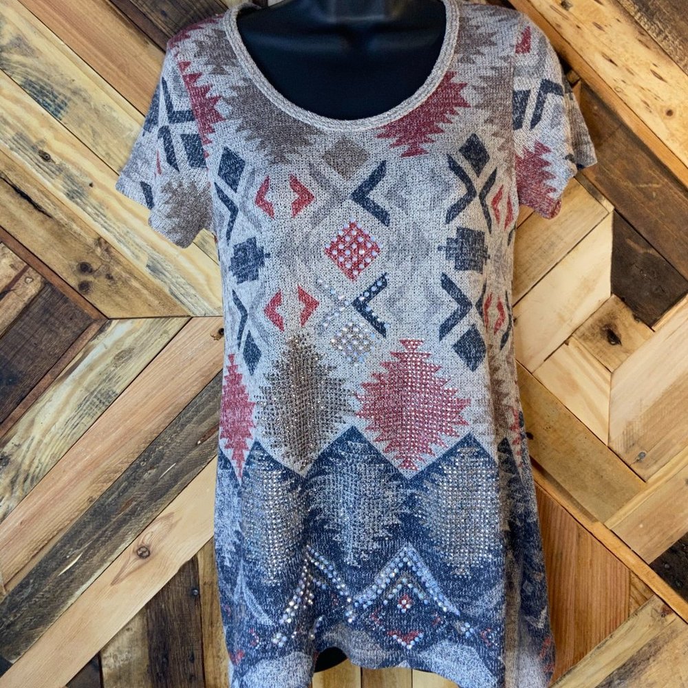 Vocal | Southwestern w/ Gem detail Tunic | S